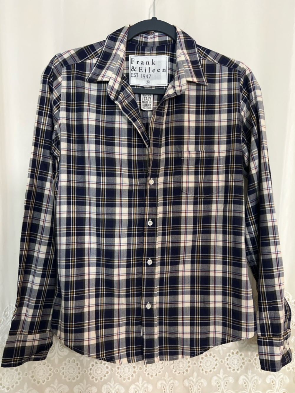 Frank & Eileen Small Barry Navy Cabin Quiet Luxury Preppy Plaid Flannel Shirt